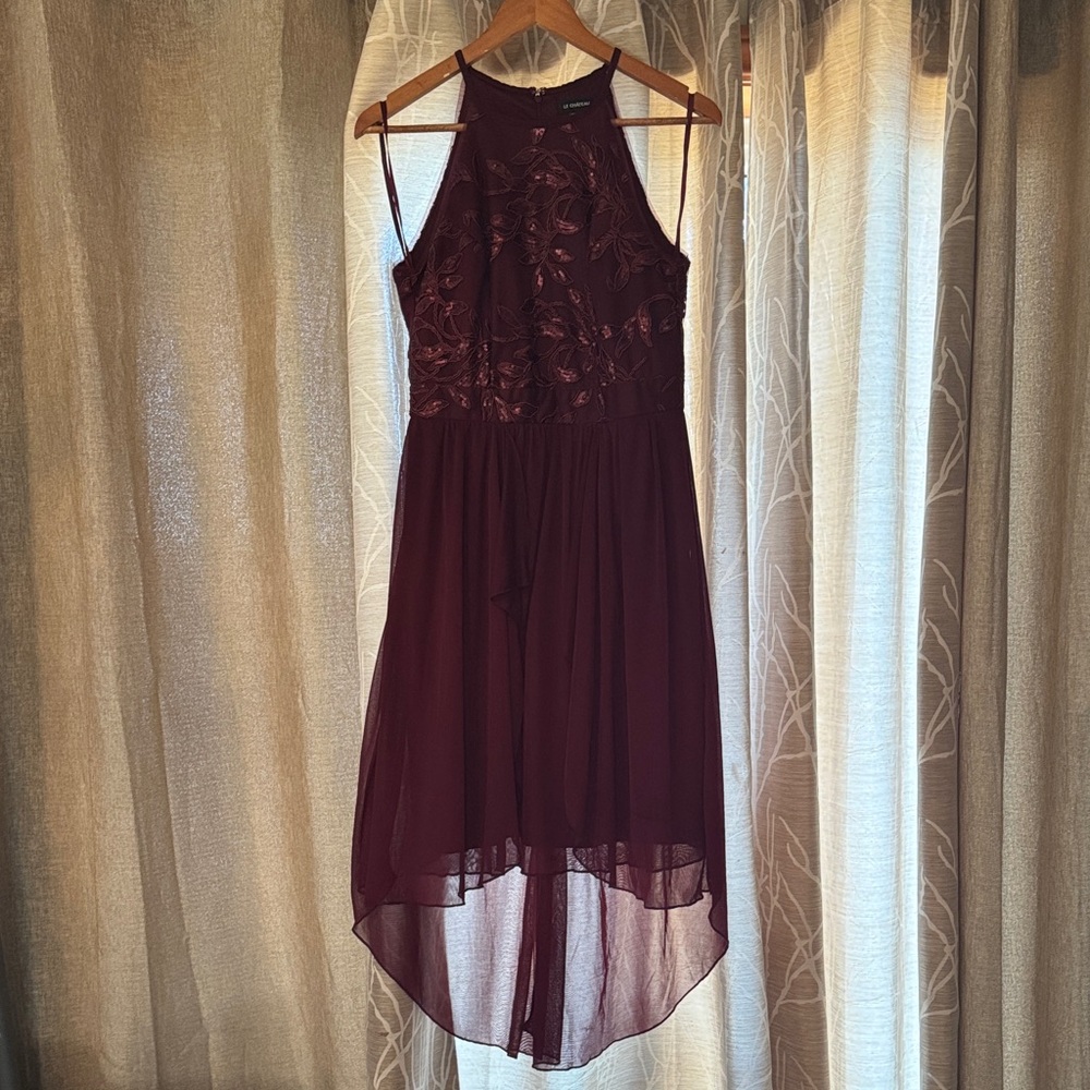 Le Chateau Wine High Low Dress